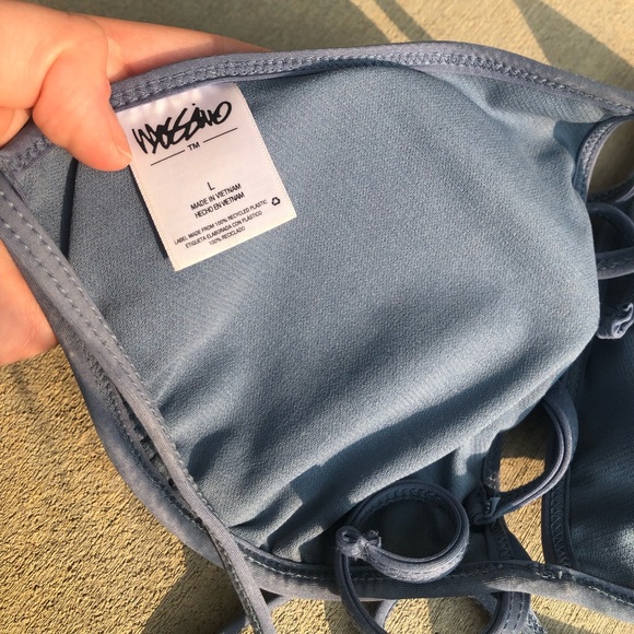 Blue triangle top - Picture 3 of 3